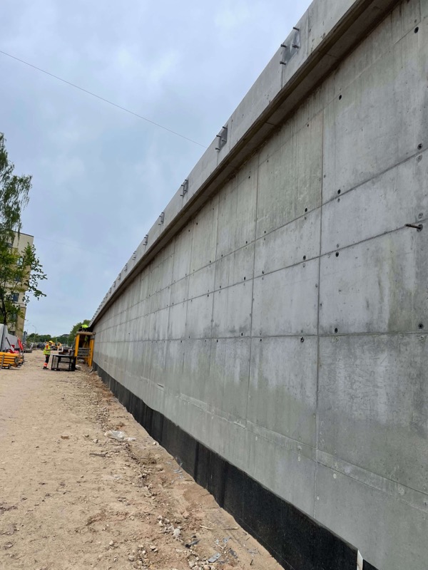 Bridge Wall